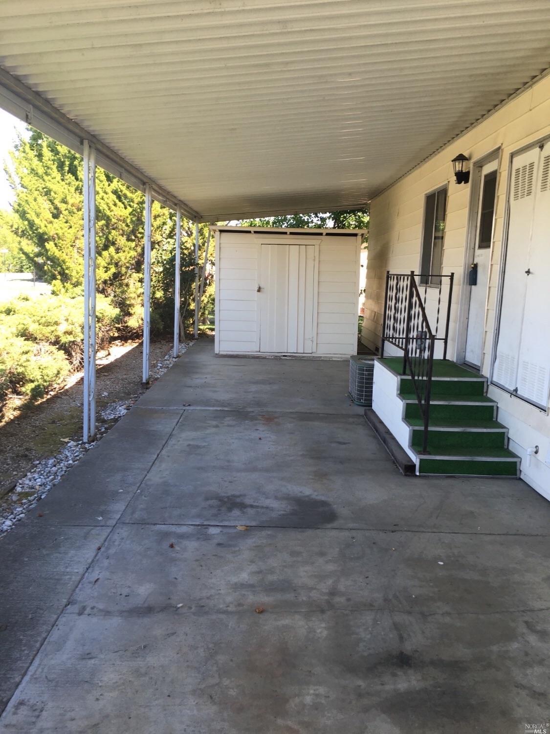 104 Anacapa Dr