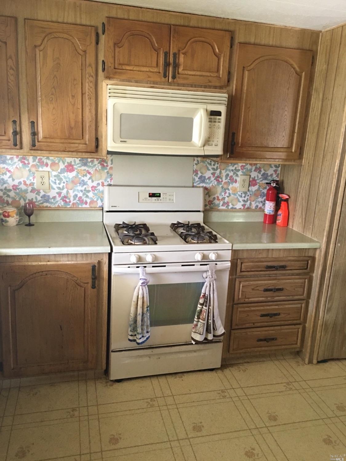 104 Anacapa Dr