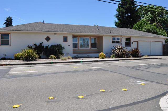 1000 Stewart St