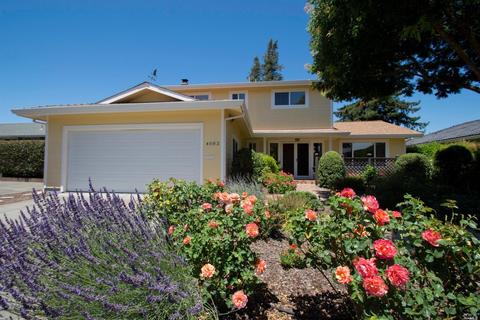 4711 Montgomery Dr
