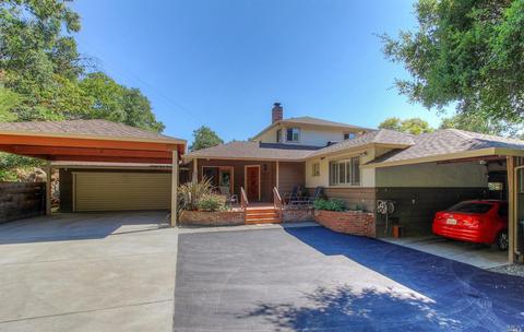 4711 Montgomery Dr
