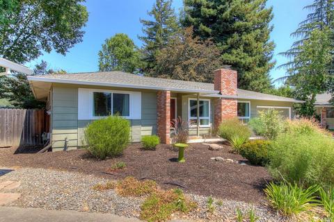 9 Oakcrest Pl
