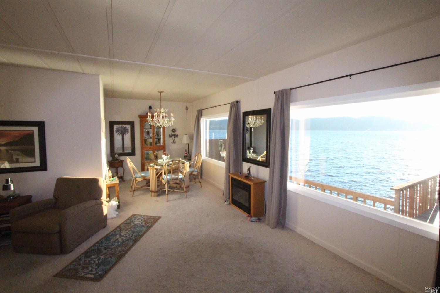 13225 Lakeshore Dr