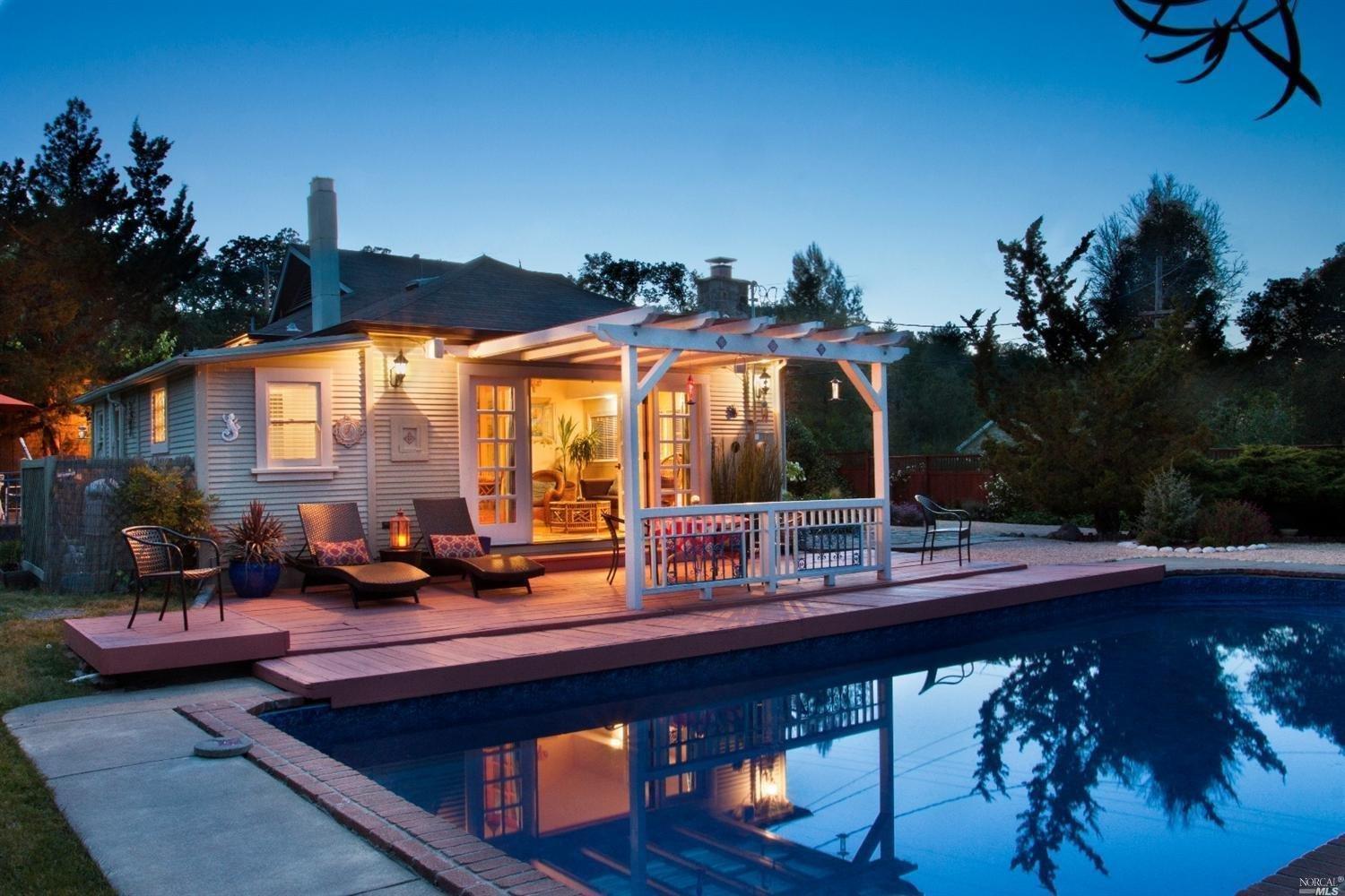 For Sale: 101 Hill Rd Glen Ellen, CA 95442