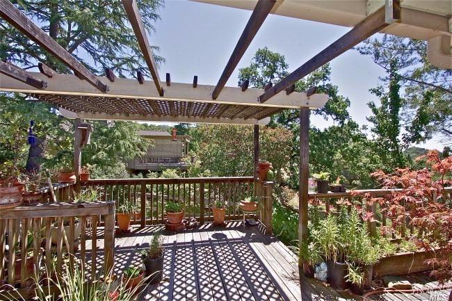For Sale: 542 Sunnyvale Dr Healdsburg, CA 95448