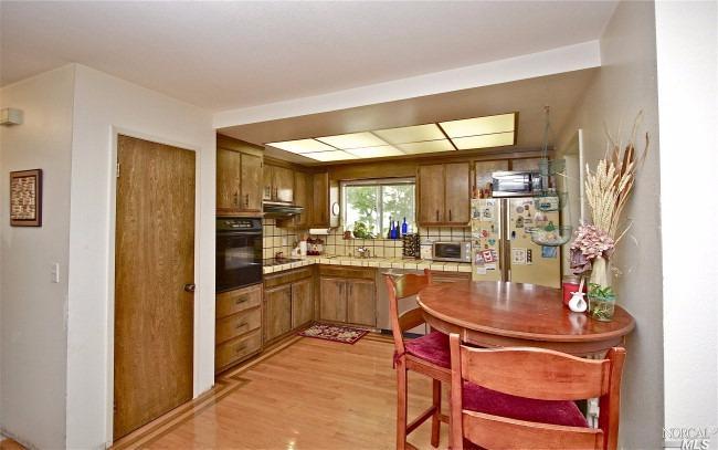 For Sale: 542 Sunnyvale Dr Healdsburg, CA 95448