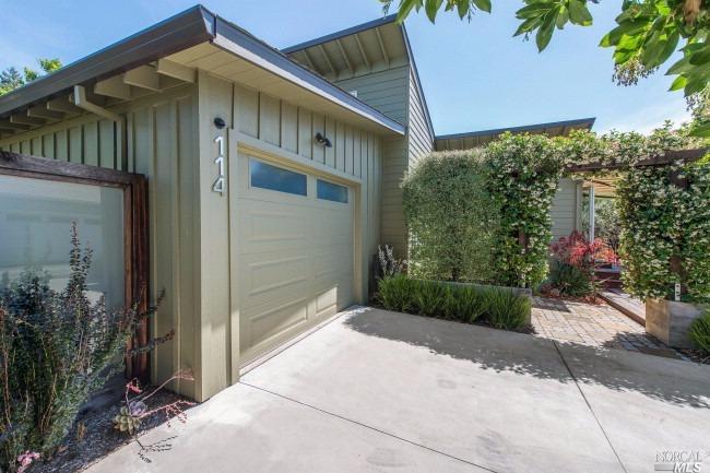 For Sale: 114 Fitch St Healdsburg, CA 95448