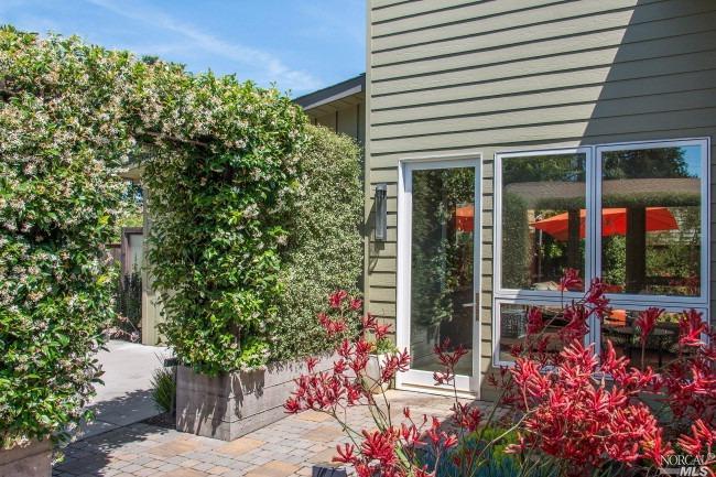 For Sale: 114 Fitch St Healdsburg, CA 95448