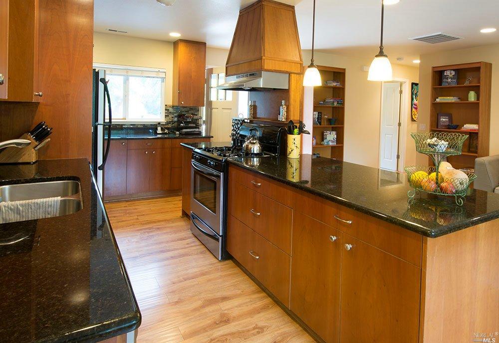 For Sale: 15555 Brookview Dr Sonoma, CA 95476