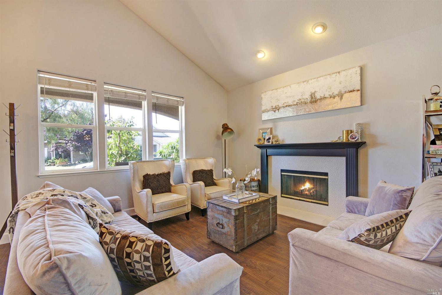 For Sale: 114 Cooper St Sonoma, CA 95476