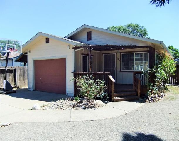 1364 Helen Ave