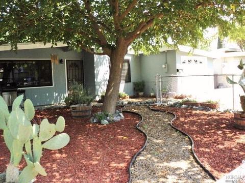 1364 Helen Ave