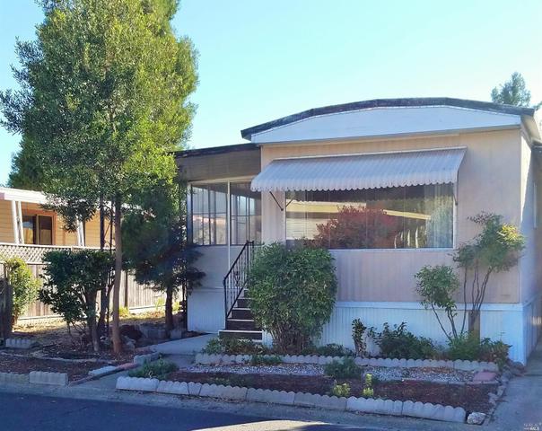 660 Leslie St #8