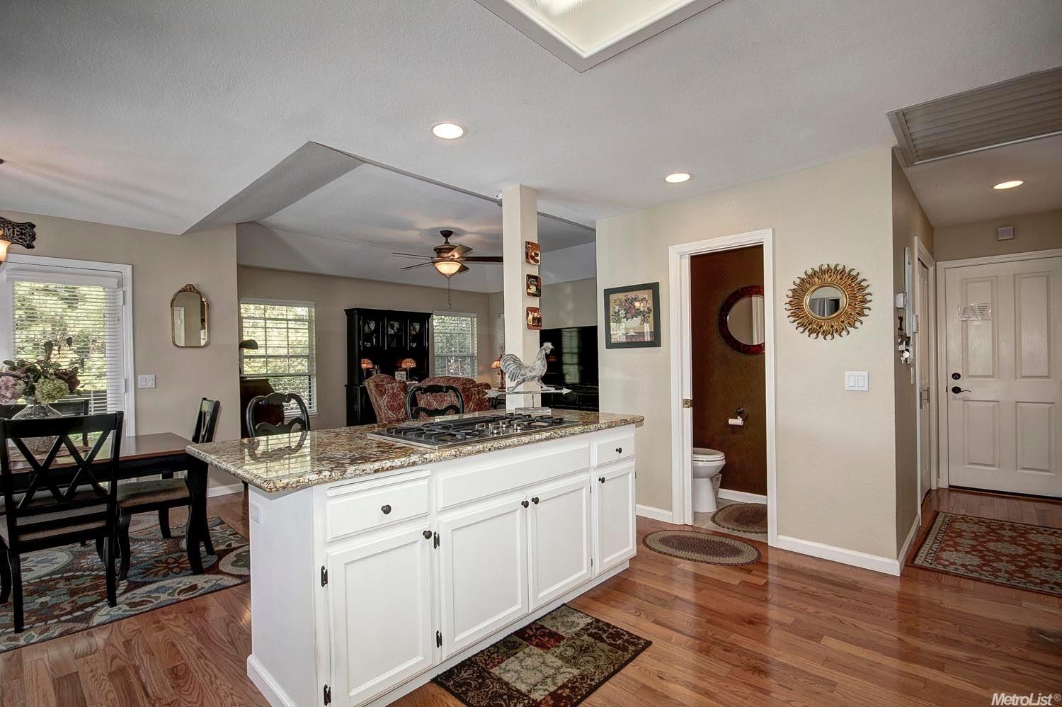 609 Quail Hollow Ct