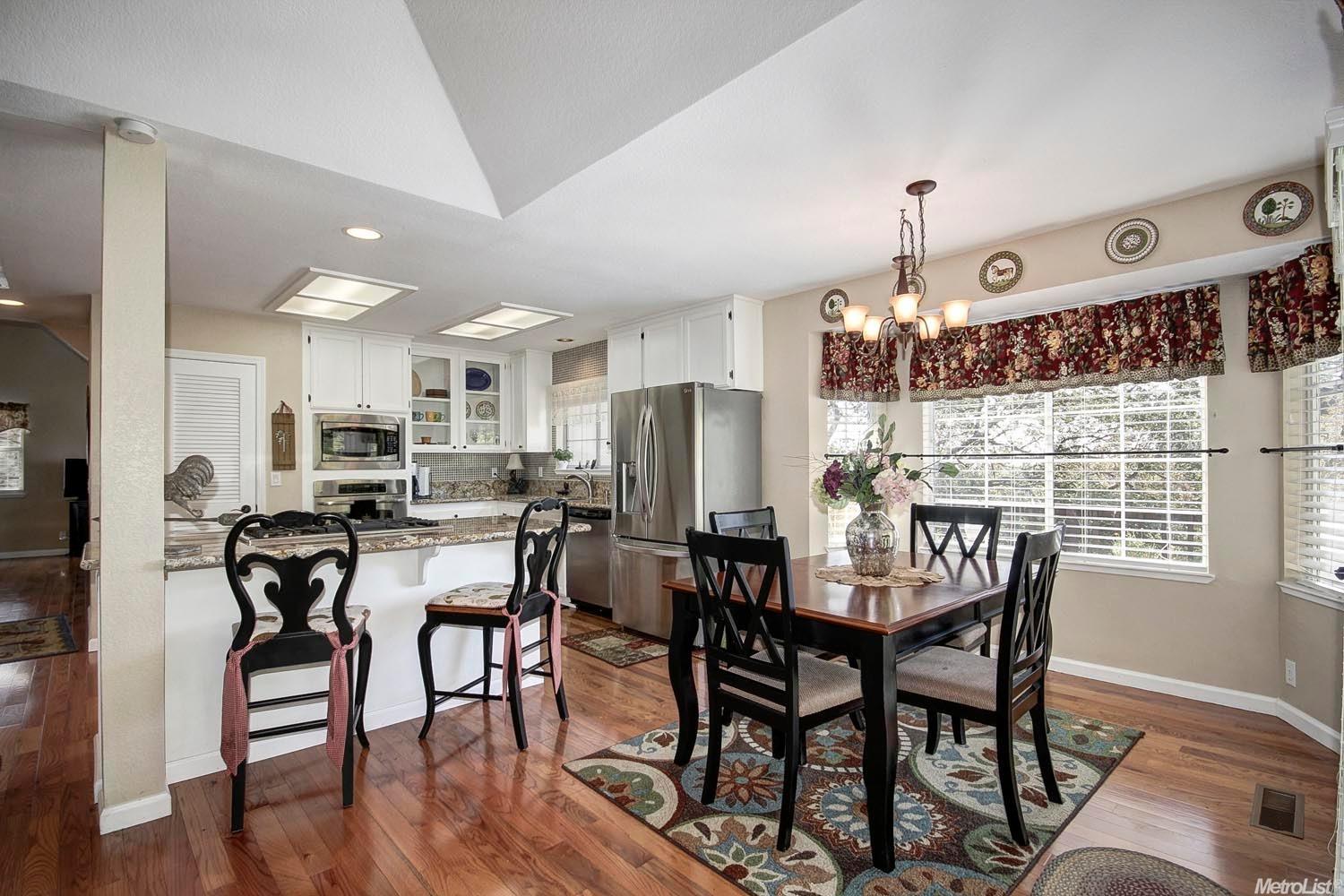 609 Quail Hollow Ct