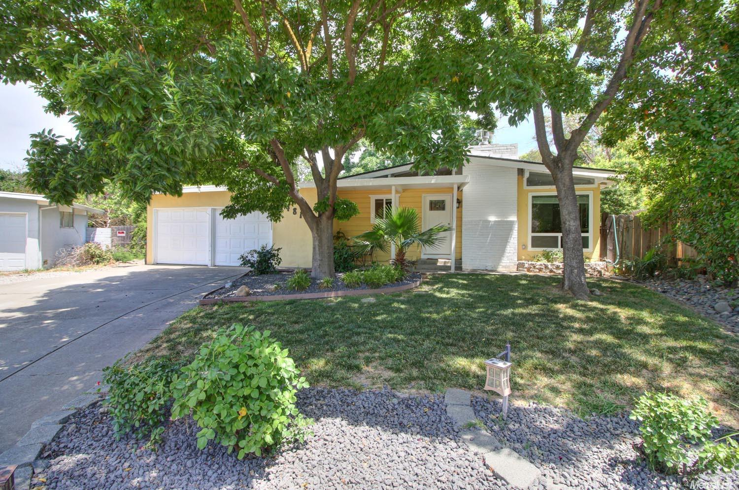 For Sale: 4813 Serena Ct Carmichael, CA 95608