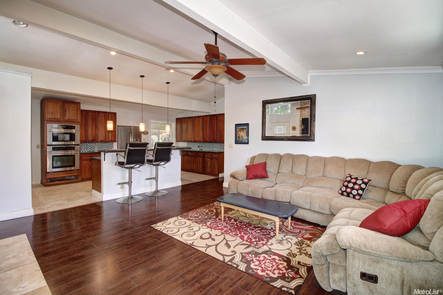 For Sale: 4813 Serena Ct Carmichael, CA 95608