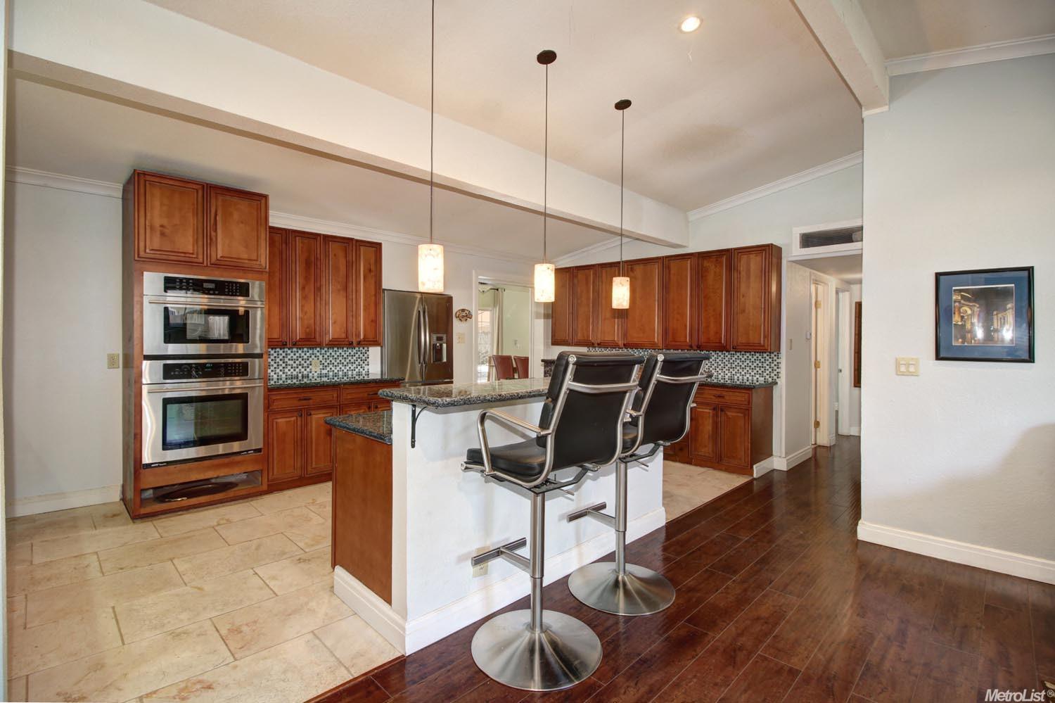 For Sale: 4813 Serena Ct Carmichael, CA 95608
