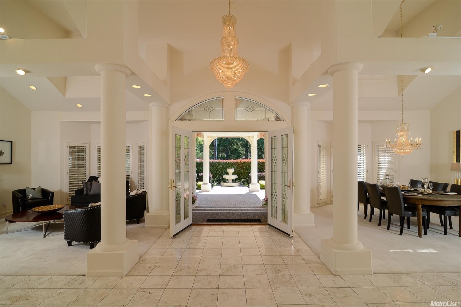 For Sale: 2915 California Ave Carmichael, CA 95608