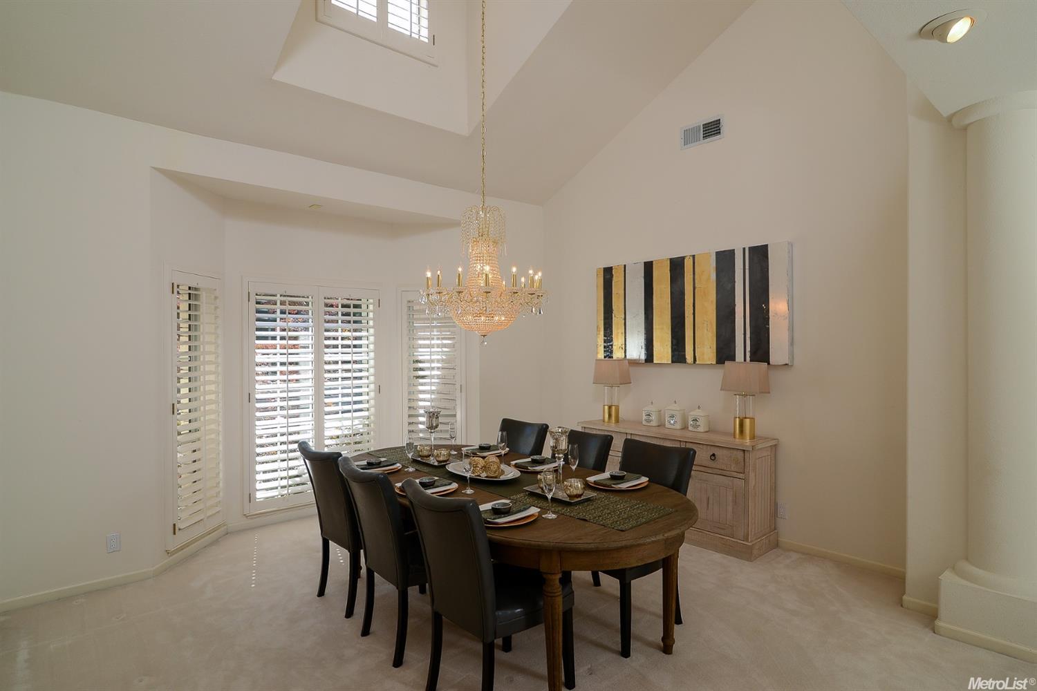 For Sale: 2915 California Ave Carmichael, CA 95608