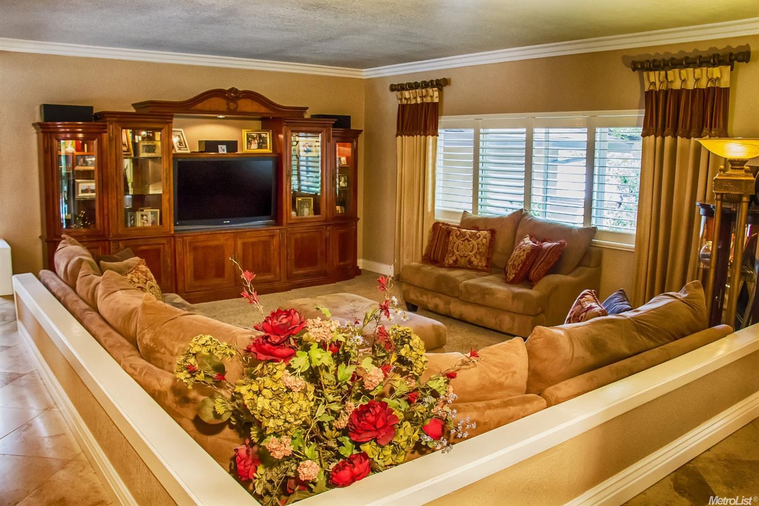 For Sale: 4337 Glen Vista St Carmichael, CA 95608