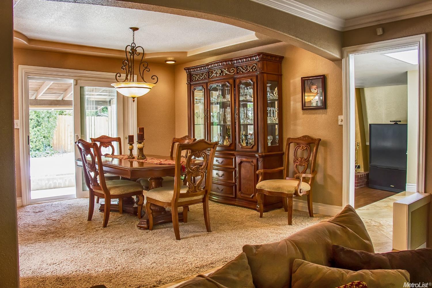 For Sale: 4337 Glen Vista St Carmichael, CA 95608