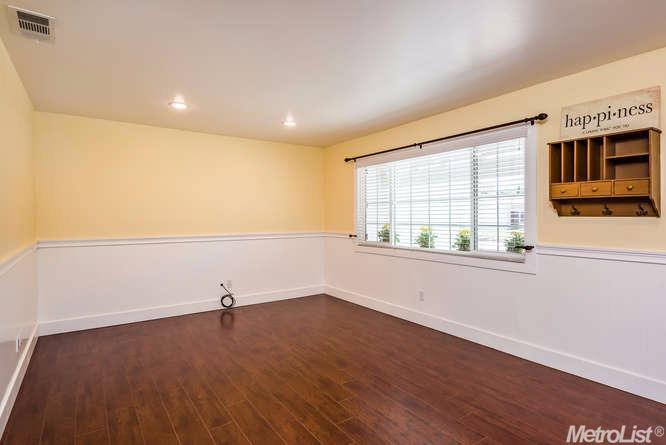 For Sale: 3612 Casa Rosa Way Carmichael, CA 95608