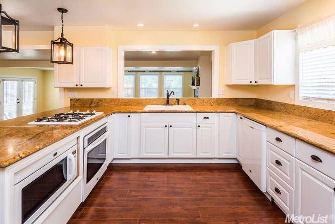 For Sale: 3612 Casa Rosa Way Carmichael, CA 95608