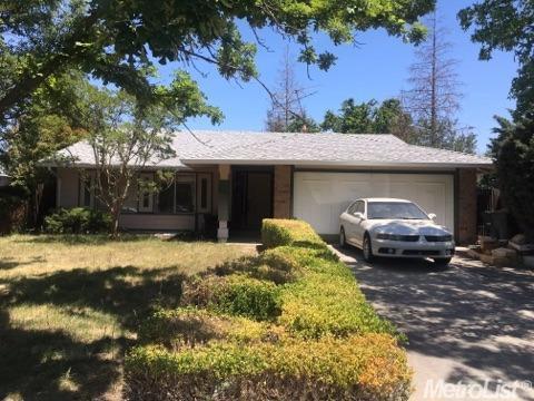 8504 Mariposa Ave