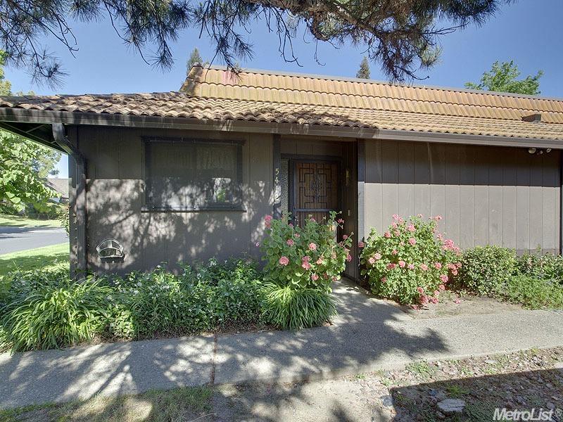 For Sale: 5412 Vin Rose Ct Citrus Heights, CA 95610