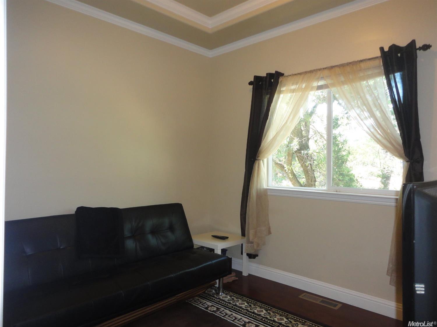 For Sale: 7902 Auburn Blvd Citrus Heights, CA 95610