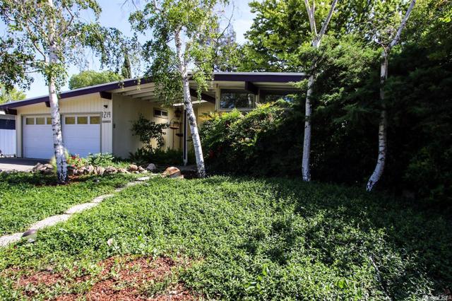 202 Faro Ave