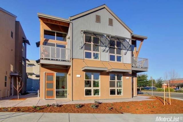 202 Faro Ave