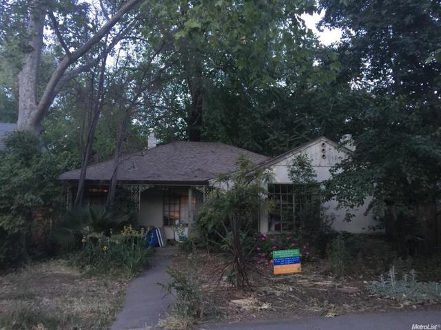 650 Amherst Dr