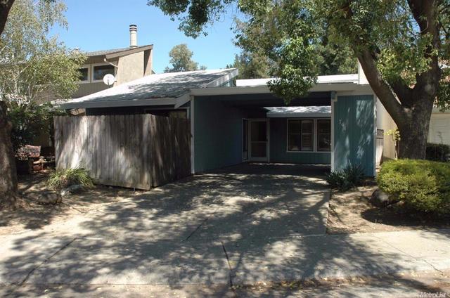 223 El Cajon Ave
