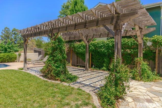 For Sale: 5645 Marden Dr Davis, CA 95618