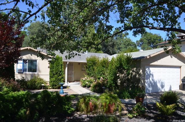 7004 La Cuesta Ln