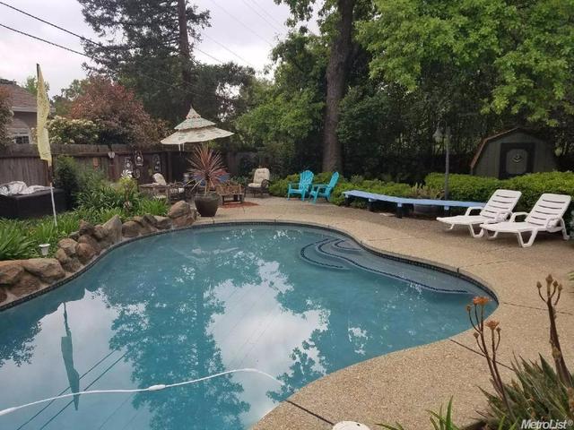5309 Lincoln Villa Way