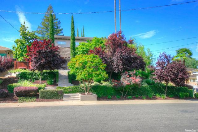 8201 Hegseth Ct