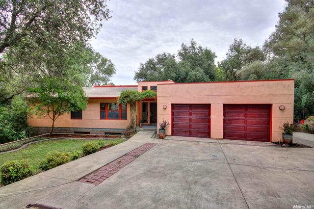 8201 Hegseth Ct
