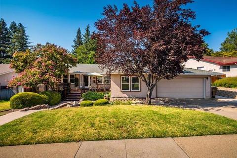 8052 Vintage Way