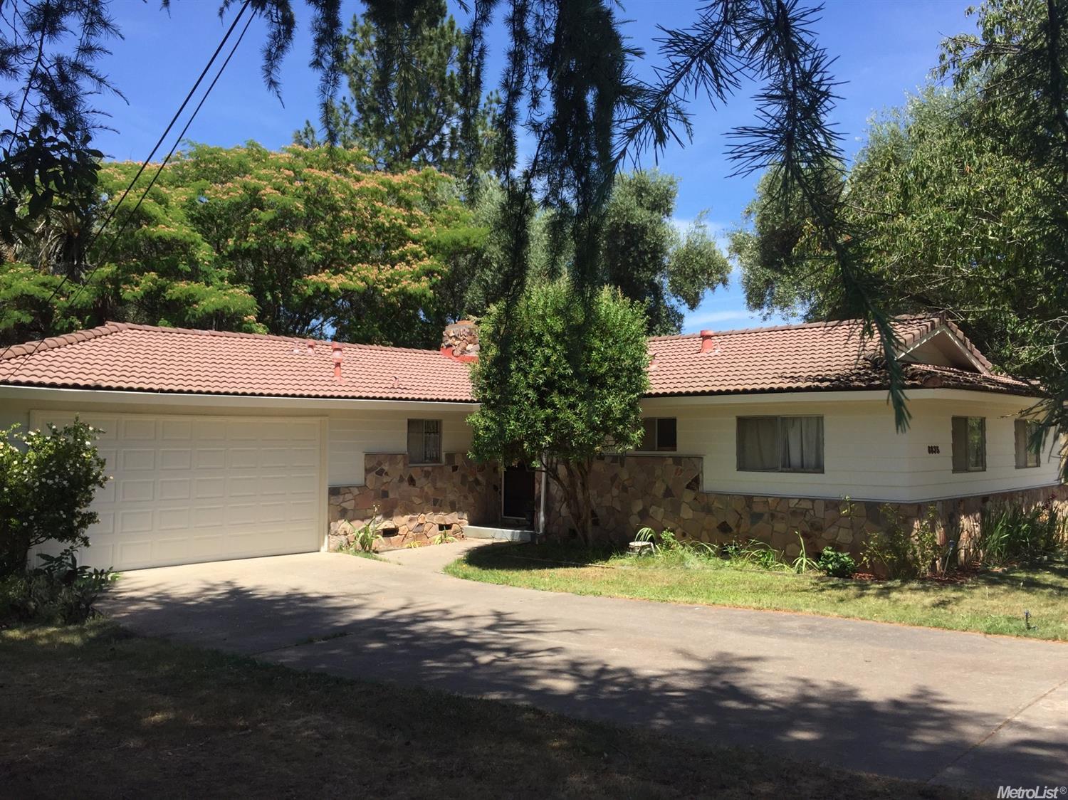 For Sale: 8835 Phoenix Ave Fair Oaks, CA 95628