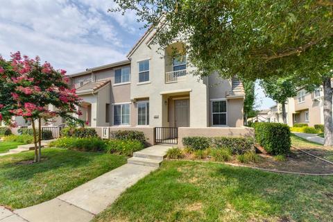 1502 Rivage Cir #1502