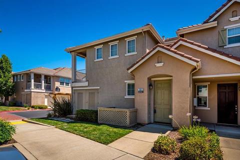 1502 Rivage Cir #1502
