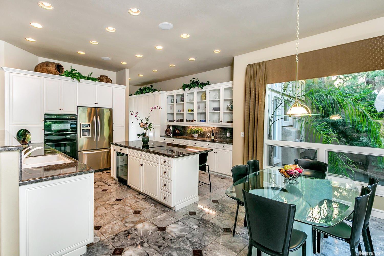 For Sale: 109 Black Gold Ln Folsom, CA 95630