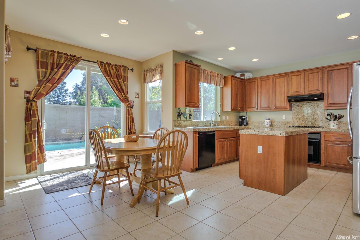 1181 Fergusen Way