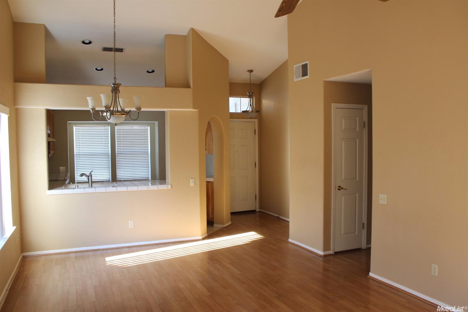 181 Sterling Oak Dr