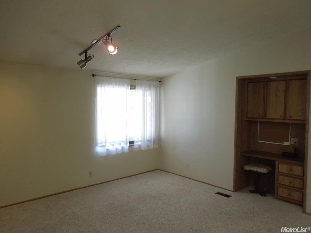 20 Rollingwood #95