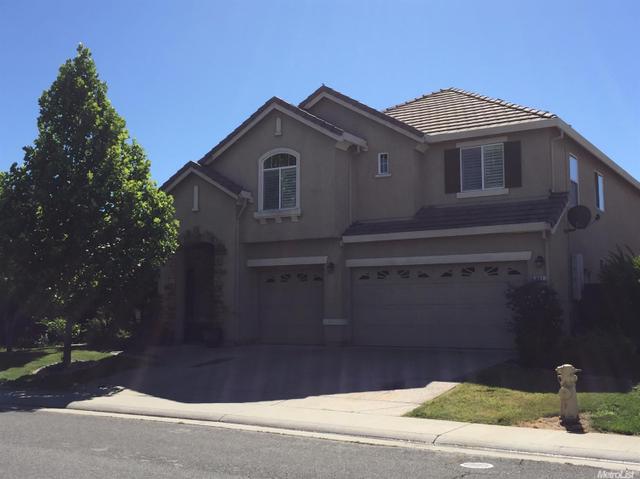 1588 Drummond Ln