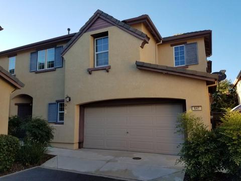 1076 Ashford Ln